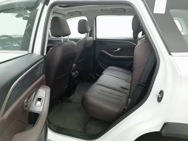 Jetour X90 Plus — Фото автомобиля 15