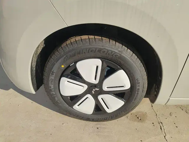 Wuling Hongguang Mini EV — Фото автомобиля 22