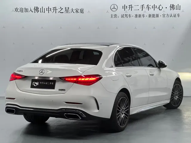 Mercedes-Benz C-Class — Фото автомобиля 2