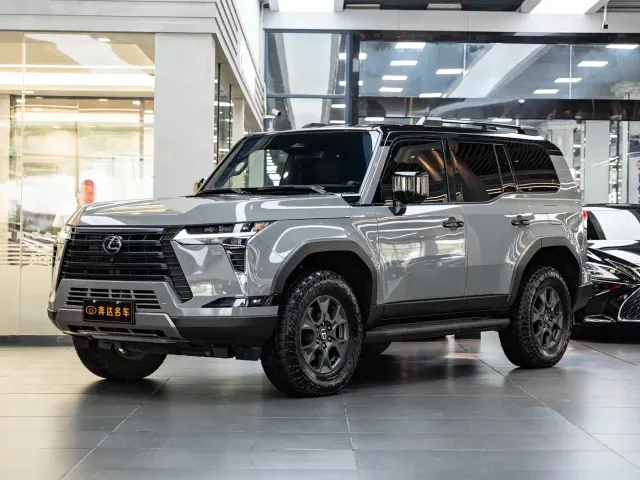 Фотография автомобиля — Lexus GX