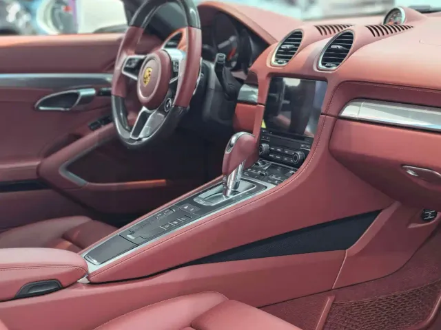 Porsche 718 — Фото автомобиля 7