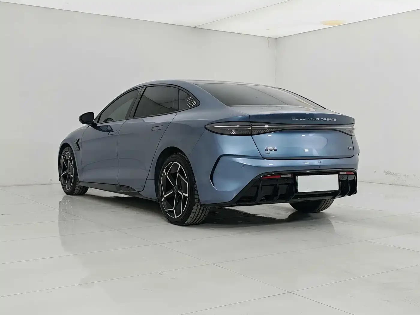 BYD Seal 2022 700km Long Range RWD Edition — Фото автомобиля 4
