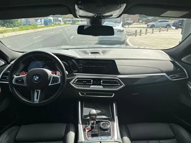 BMW X6 M — Фото автомобиля 8