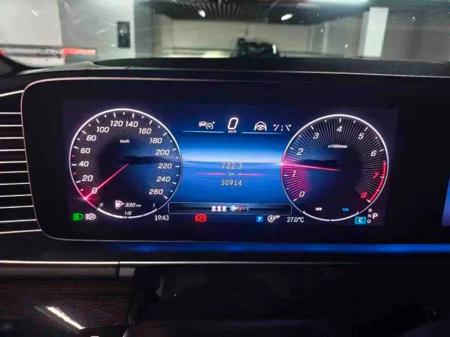 Mercedes-Benz GLE-Class — Фото автомобиля 6