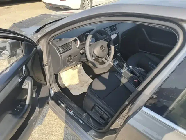 Skoda Octavia — Фото автомобиля 15