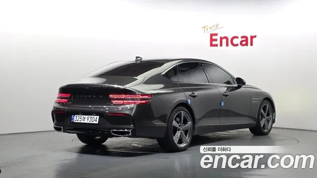 Genesis G80 Бензин 2.5 турбо AWD — Фото автомобиля 2