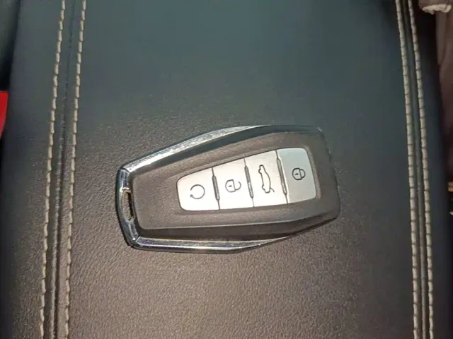 Geely Xingrui — Фото автомобиля 8
