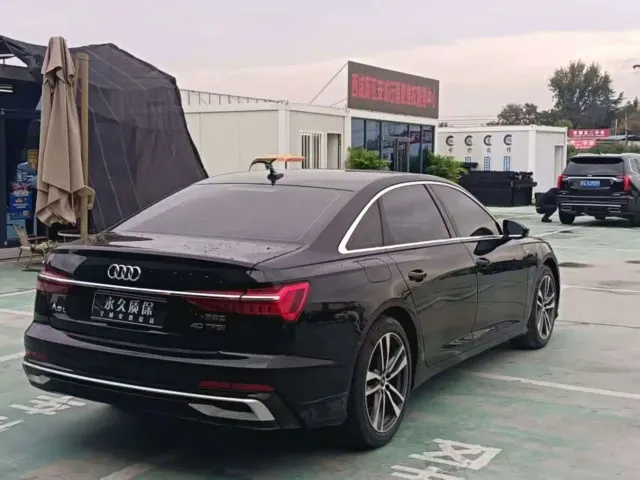 Audi A6L — Фото автомобиля 7