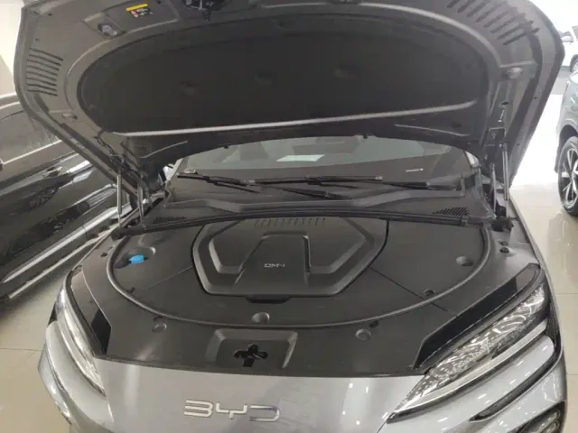 BYD Song PLUS — Фото автомобиля 19