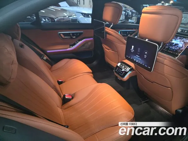 Mercedes-Benz S-Class — Фото автомобиля 7