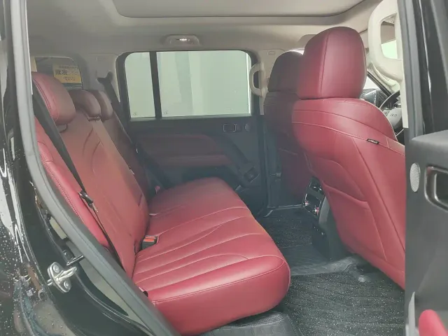 Haval H9 — Фото автомобиля 14