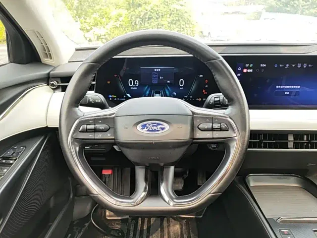 Ford Mondeo — Фото автомобиля 10