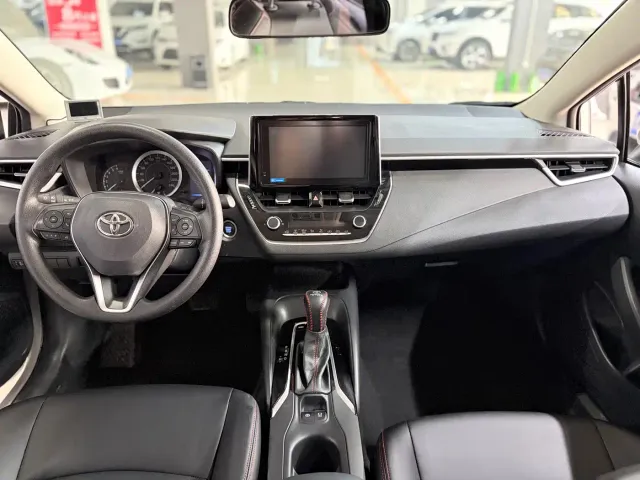Toyota Corolla — Фото автомобиля 6