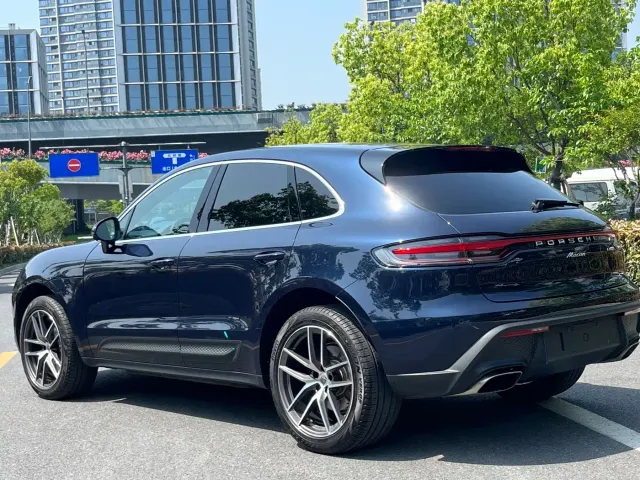 Porsche Macan — Фото автомобиля 13