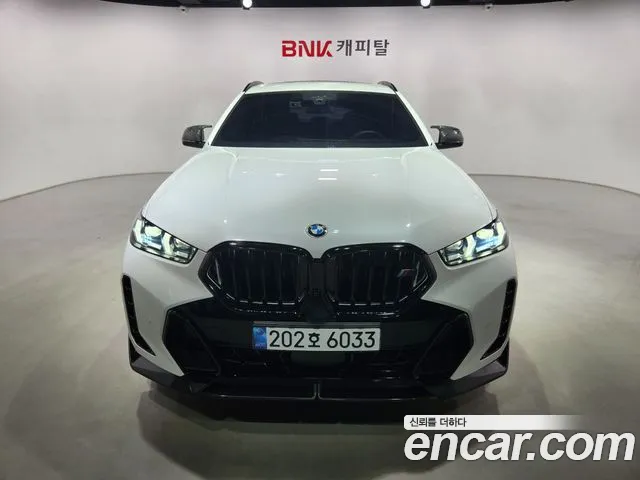 BMW X6 — Фото автомобиля 2