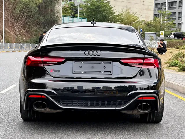 Audi RS 5 — Фото автомобиля 11