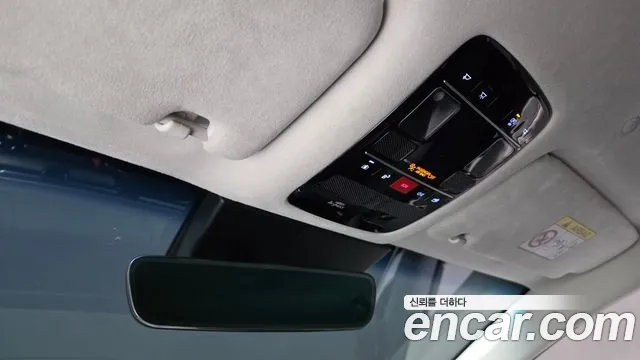 Hyundai Grandeur Grandeur (GN7) 3.5 Бензин 2WD — Фото автомобиля 26