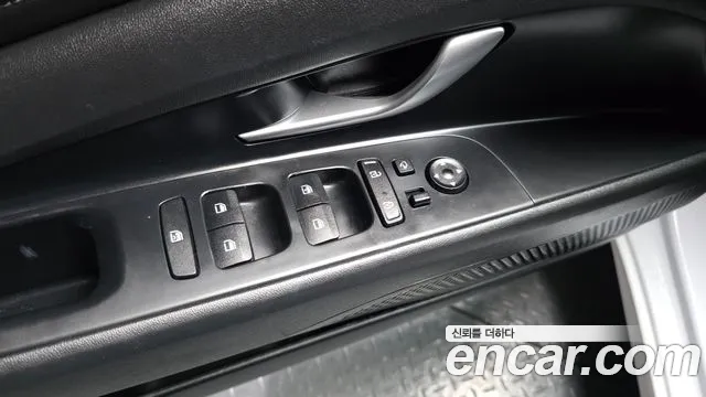 Hyundai Avante CN7 — Фото автомобиля 28