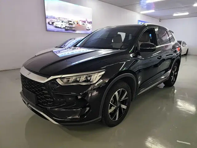 Фотография автомобиля — BYD Song Pro