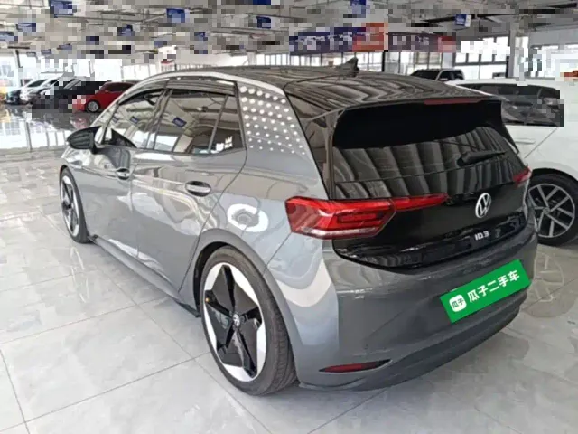 Volkswagen ID.3 — Фото автомобиля 4