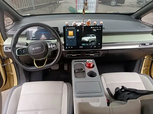 GAC Aion Y — Фото автомобиля 9