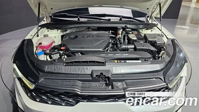 Kia K5 K5 3 поколение 2.0 LPI(Для проката) — Фото автомобиля 6