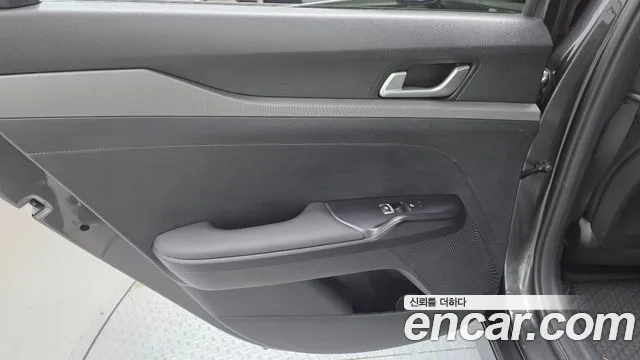 Kia K5 Новый K5 3 поколение 2.0 LPi(Для проката) — Фото автомобиля 20