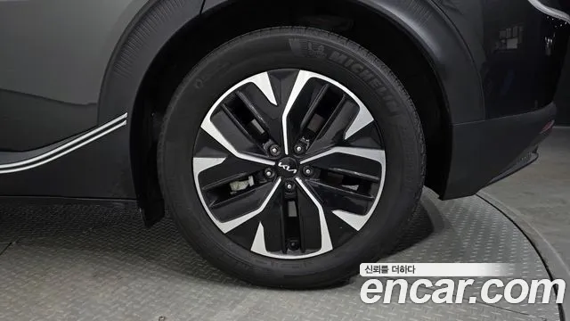 Kia EV6 — Фото автомобиля 6