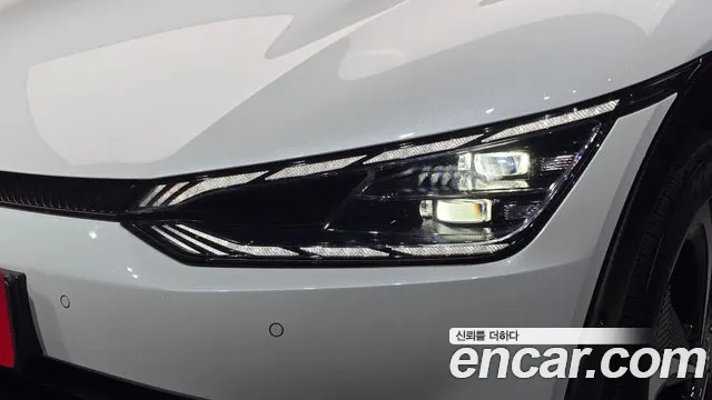 Kia EV6 — Фото автомобиля 7