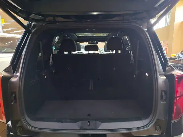 GAC Trumpchi GS8 — Фото автомобиля 18