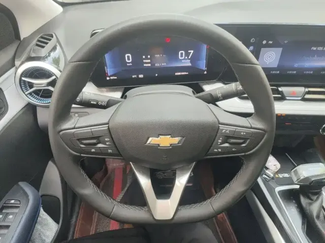 Chevrolet Monza — Фото автомобиля 6