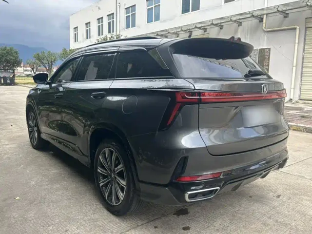 Changan CS75 Plus — Фото автомобиля 7