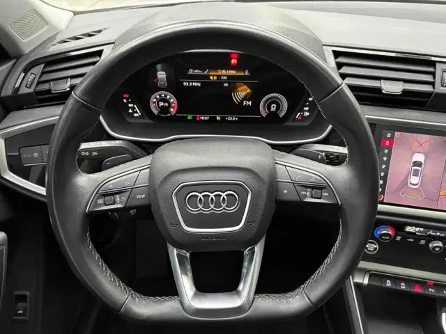 Audi Q3 — Фото автомобиля 8