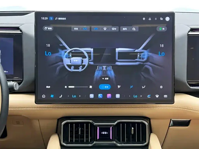 BYD FangChengBao Leopard 8 — Фото автомобиля 25