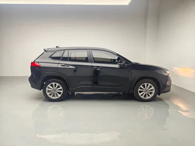 Toyota Corolla Cross — Фото автомобиля 9