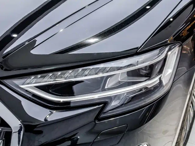 Audi A8 — Фото автомобиля 16