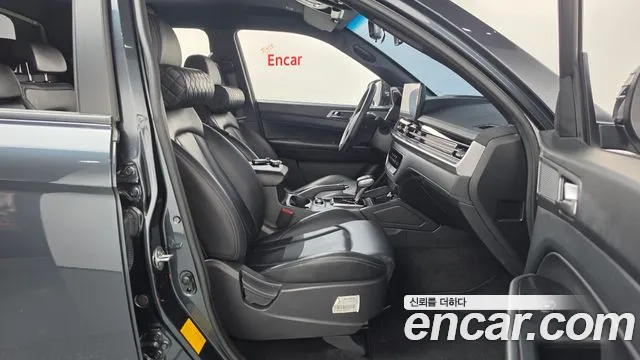 KG_Mobility_Ssangyong Rexton Новый Rexton Sport Khan Дизель 2.2 4WD — Фото автомобиля 22