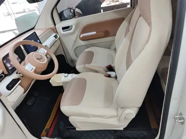 Wuling Hongguang Mini EV — Фото автомобиля 14
