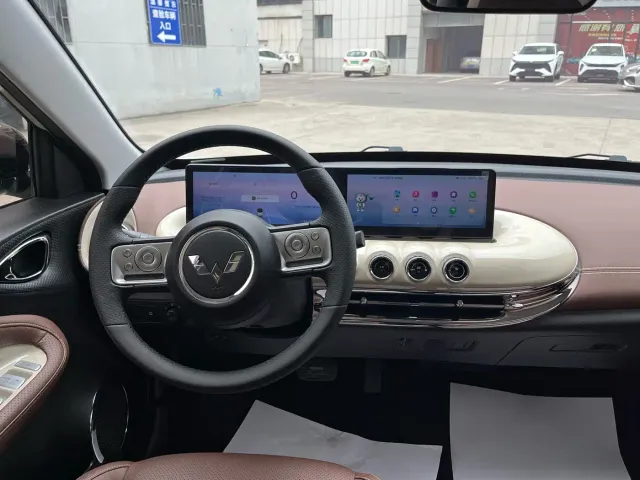 Wuling Bingo — Фото автомобиля 10