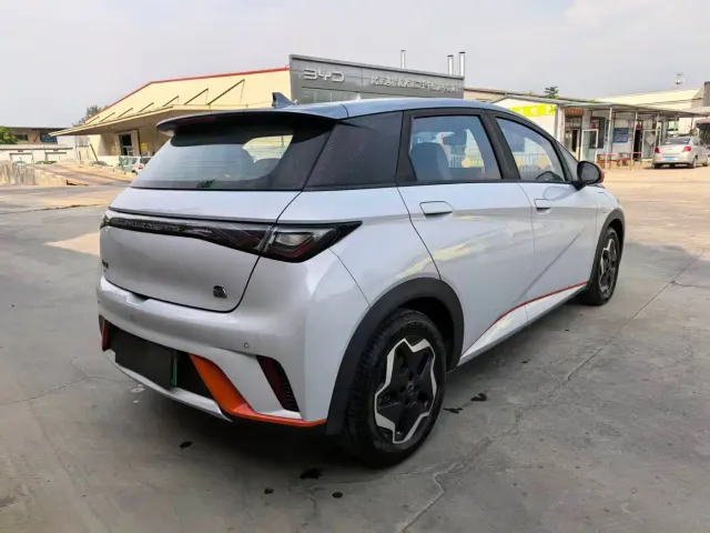 BYD Dolphin — Фото автомобиля 4