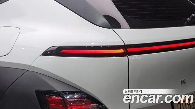 Hyundai Kona SX2 — Фото автомобиля 8
