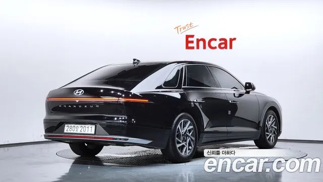 Hyundai Grandeur — Фото автомобиля 2