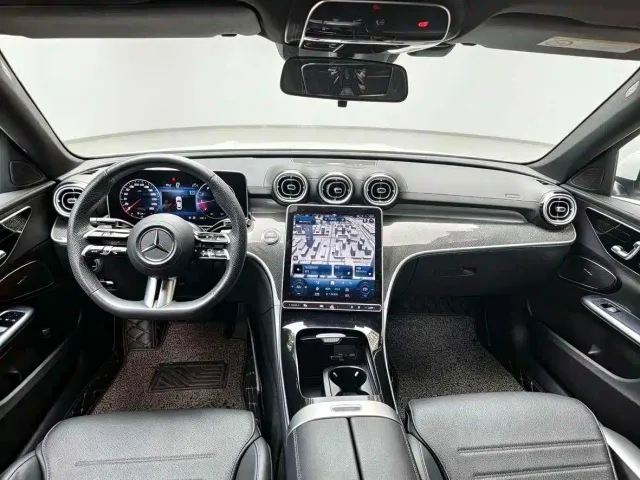 Mercedes-Benz C-Class — Фото автомобиля 7