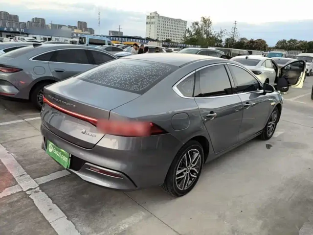BYD Qin PLUS — Фото автомобиля 6
