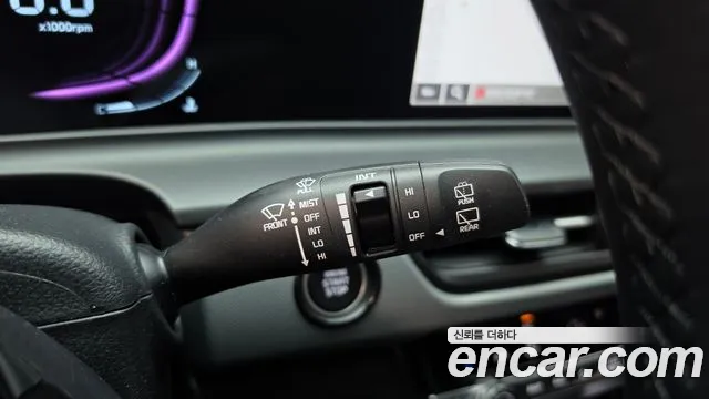 Kia Seltos New — Фото автомобиля 30
