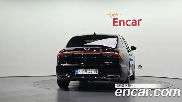 Hyundai Grandeur Grandeur (New) — Фото автомобиля 4
