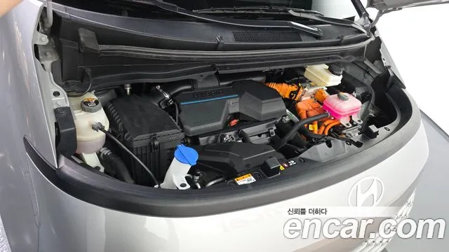 Hyundai Staria — Фото автомобиля 9
