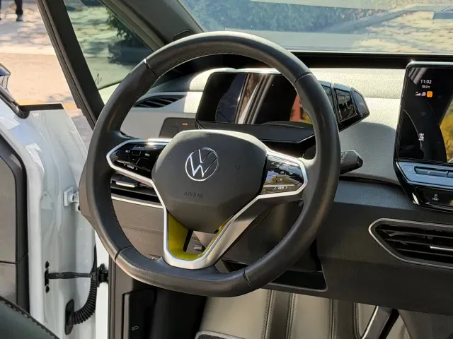 Volkswagen ID.3 — Фото автомобиля 12