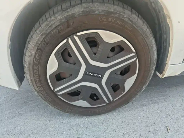 Wuling NanoEV — Фото автомобиля 22