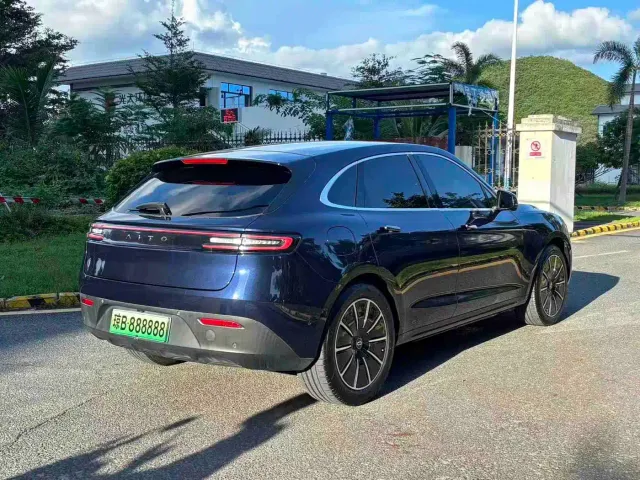 Aito M5 — Фото автомобиля 7